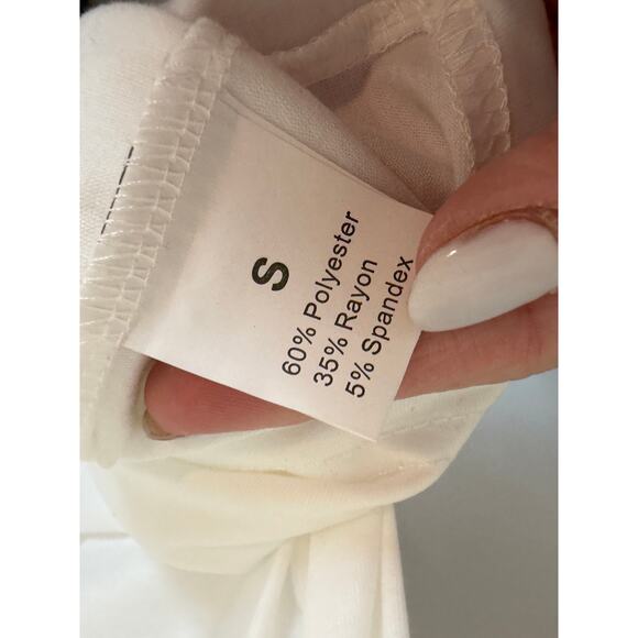 Women's Small White Mulitcolor Dragonfly Print Sleeveless Round Neck Loose Tank - Picture 14 of 14